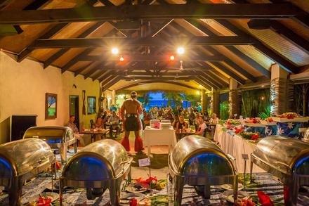 Oceans Restaurant (Crown Beach Resort)